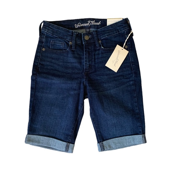 Universal Thread NWT Womens High-Rise Bermuda Blue Jean Shorts Size 00 24” Waist - Picture 1 of 8